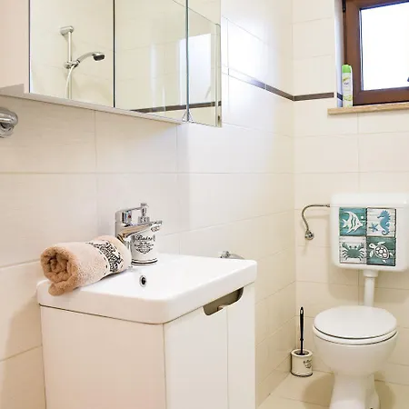 Casa de Férias Hundefreundliches Nur 500 Meter Zum Mit Meerblick Und Tollem Privatgarten Rovinj